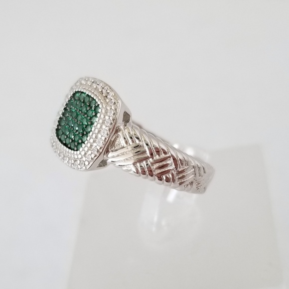 HOST PICK!!! 💚 Sterling Silver Green Spinel Ring - Picture 4 of 8